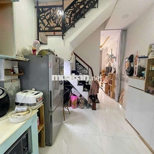 Phước Kiển - Nhà Bè, nhà đẹp 3 tầng, giá 3.3 tỷ