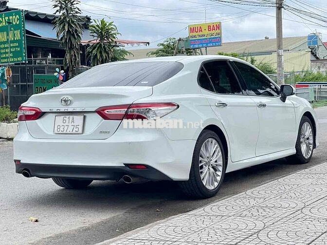 Toyota Camry 2020 2.5Q - 82000 km