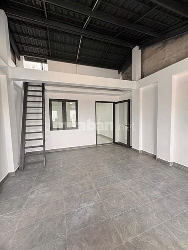 CHÍNH CHỦ BÁN NHÀ 1 TRỆT 3 LẦU CÓ BAN CÔNG, CÓ SÂN ĐỂ XE Q.BÌNH THẠNH