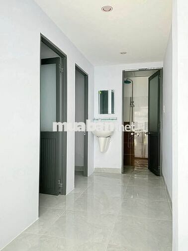 Ngộp ! Bán  căn nhà cấp 4 có lửng ở ngay TT Củ Chi 86m2 SHR giá 920tr