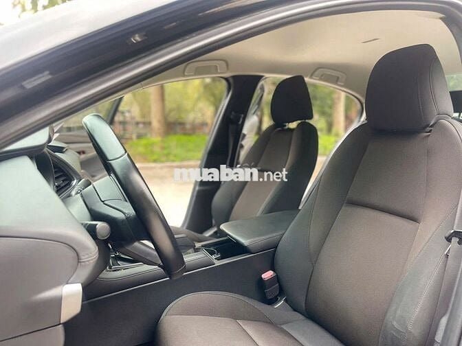 Mazda 3 Deluxe 2020
