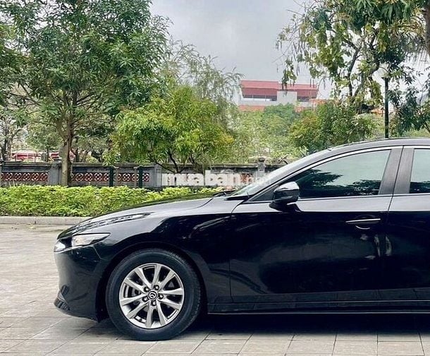 Mazda 3 Deluxe 2020