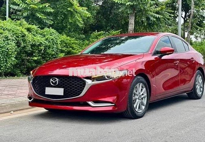 Mazda3 Luxury 2023