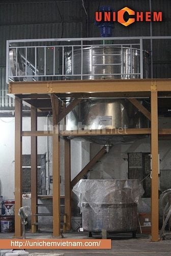 Cần tuyển gấp 5 công nhân sản xuất sơn nước + 2 xe ôm chở hàng khoán