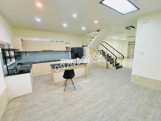 NHÀ CHO THUÊ 6X15M MẶT TIỀN KHU TÂN QUY ĐÔNG Q7