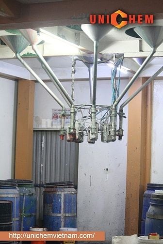 Cần tuyển gấp 5 công nhân sản xuất sơn nước + 2 xe ôm chở hàng khoán
