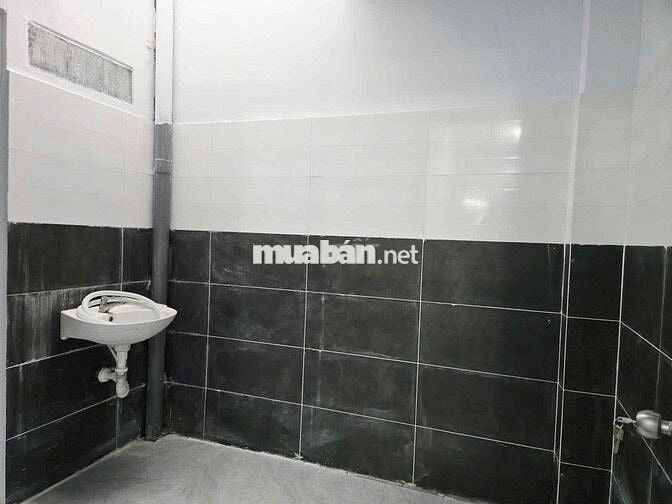 Hẻm 8m Bàu Cát, F12, 4x23m , 1 lầu đúc 4pn 3wc, giá 18tr