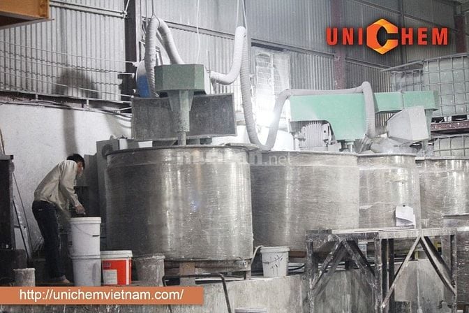 Cần tuyển gấp 5 công nhân sản xuất sơn nước + 2 xe ôm chở hàng khoán