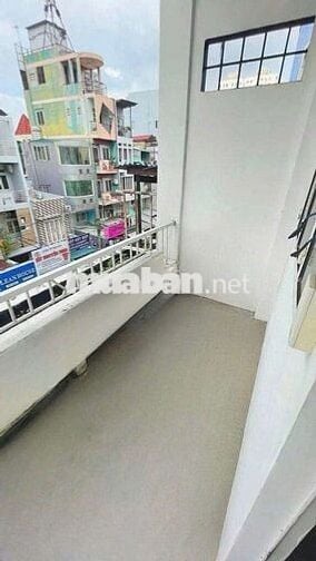 CHO THUÊ NHÀ MẶT TIỀN CAO ĐẠT Q5