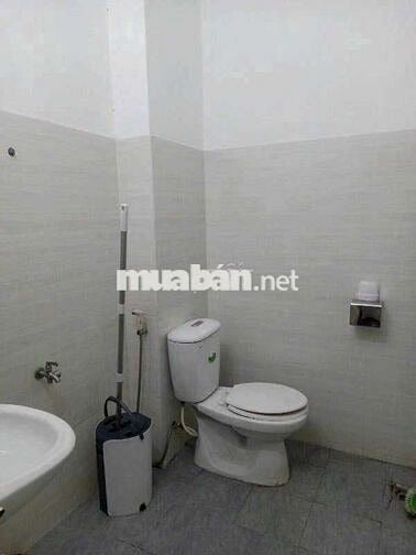 CHO THUÊ NHÀ MẶT TIỀN CAO ĐẠT Q5