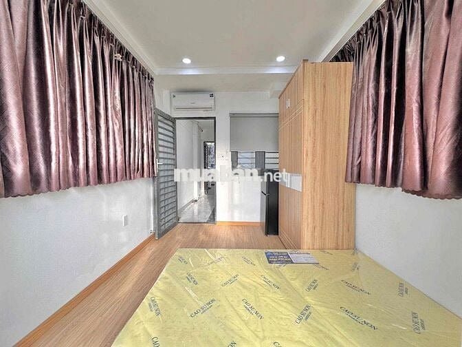 CĂN HỘ TÁCH BẾP BAN CÔNG MÁY GIẶT RIÊNG NGAY TÂN BÌNH