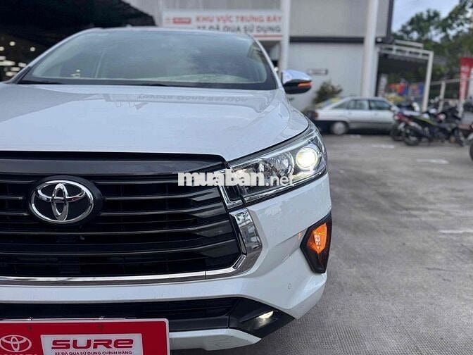 Innova 2022 G 2.0 AT - 54000 km