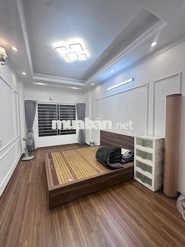 Nhà đẹp Khương Trung! 40m ra ô tô, ngõ ba gác, dân xây. 33mx4T. 6,6 ty