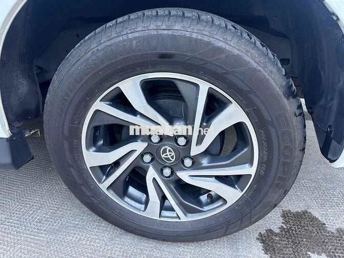 Innova 2022 G 2.0 AT - 54000 km