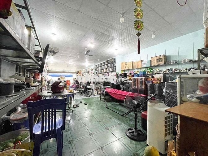 Cho thuê mặt bằng, ngay góc ngã 3 đẹp, KD tốt, Trảng Dài, Biên Hoà