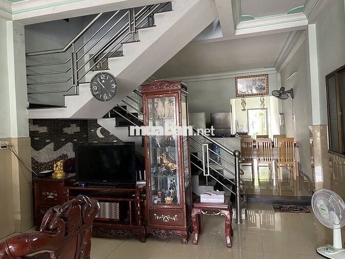 Nhà 95/ Lê Văn Lương quận 7-35m2-ngang 4m-3pn-hẻm xe tải-dòng tiền 12t