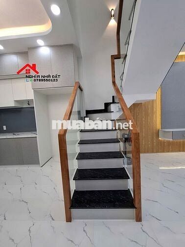 Chính chủ cần bán nhà diện tích đẹp