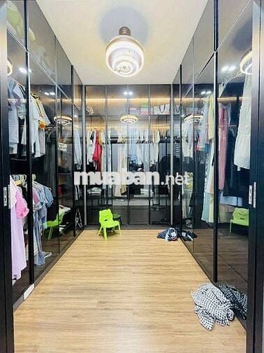 Nhà 465/ Trần Xuân Soạn Quận 7-gần 40m2-3 tầng-3pn-hẻm xe hơi-nhỉnh 4đ