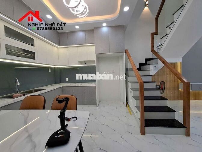 Chính chủ cần bán nhà diện tích đẹp