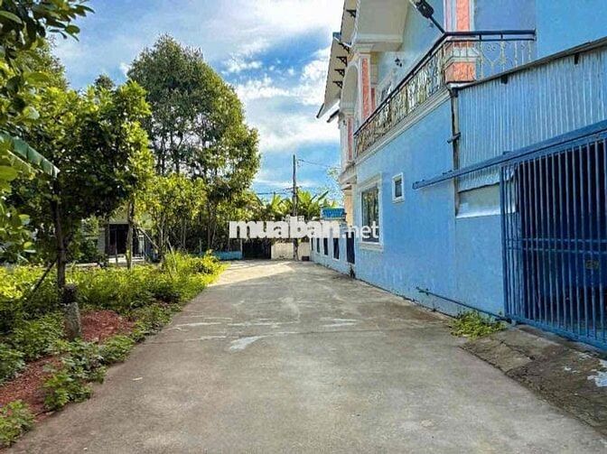 Đất Hoà Tiến - Ngay sau lưng dự án TĐC - giá 1050