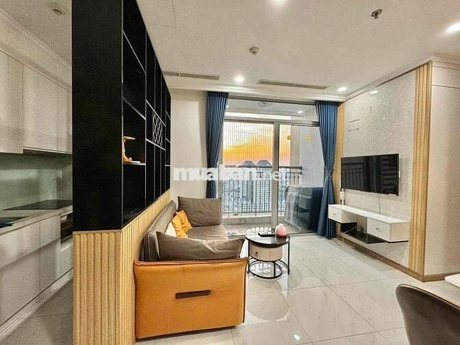 Cho thuê căn hộ Vinhome Central Park - toà Central 3