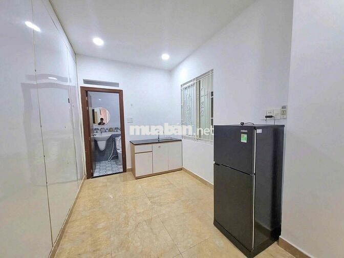STUDIO FULL NỘI THẤT - Thang Máy- Hầm Xe gần Cầu Vượt 3/2 Quận 10 💗