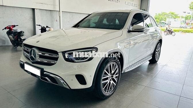 Mercedes GLC200 4 Matic V1 2022 trắng cực đẹp