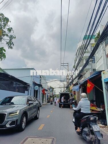 Giảm 1tỏi-Nhỉnh 5đ-Nhà Nguyễn Thị Thập Quận 7-72m2-hẻm xe hơi