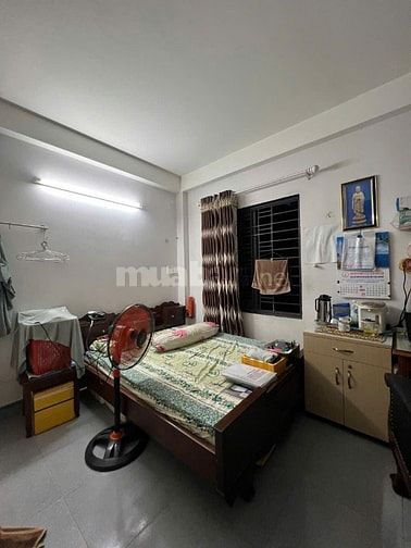 Bán Gấp nhà 3 tầng 4 ngủ ( nam  viêt á)