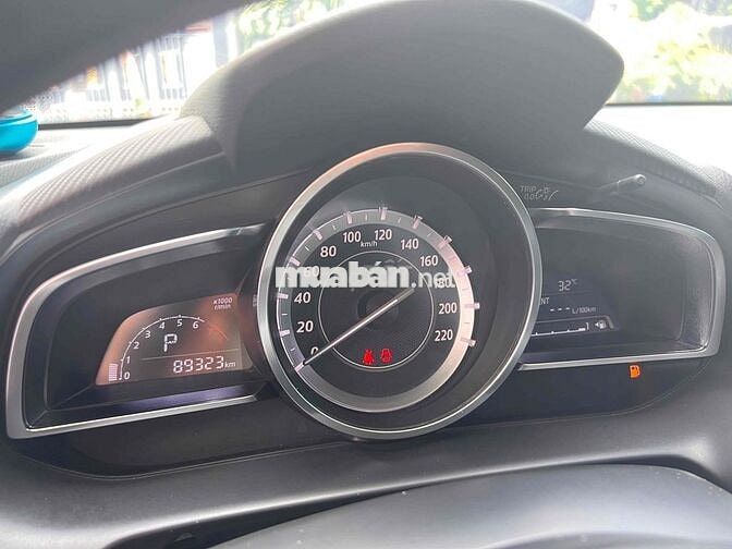 Mazda 2 2016 1.5 AT Hatchback - 89000 km