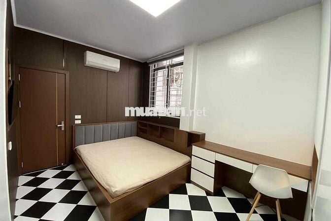 CCMN mới full đồ ngủ tách bếp cửa sổ ban công Thái Hà Hà Nội