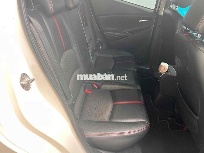 Mazda 2 2016 1.5 AT Hatchback - 89000 km