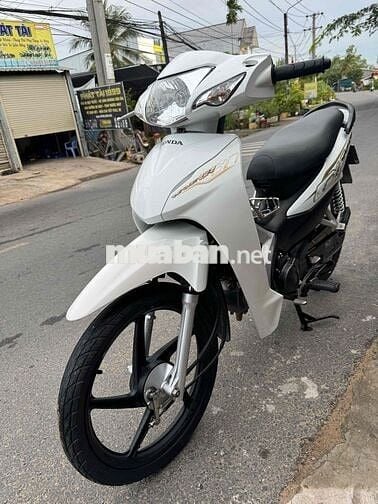 anpha may zin em .9chủgia 13.5 lh ***