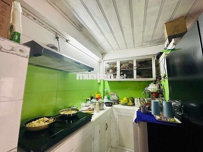 NHÀ QUỐC LỘ 13 CŨ 15M LIỀN KỀ TRƯỜNG ĐẶNG THỊ RÀNH TẦM 50M
