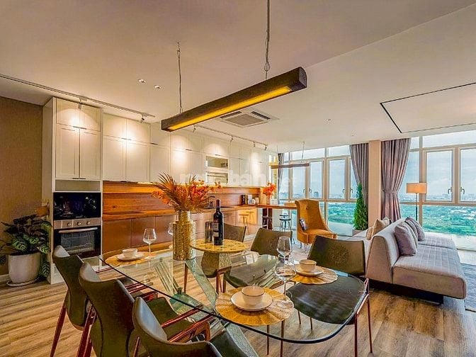 Cho thuê Căn hộ tại The Vista An Phú view sông gồm 4 phòng ngủ 180m2