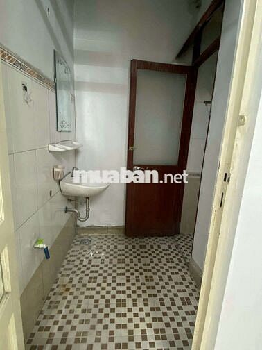 Nhà cho thuê Tân Hòa Đông (2PN 2WC) hẻm 5m, nhà sạch sẽ, 1/10 nhận nhà