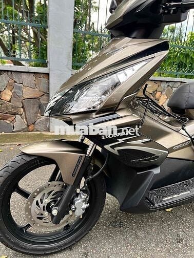 Ab 2010 fi dọn full chi tiết từ trong ra ngoài