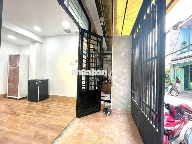 TRỐNG SẴN PHÒNG TRỆT FULL NỘI THẤT GẦN ĐẦM SEN