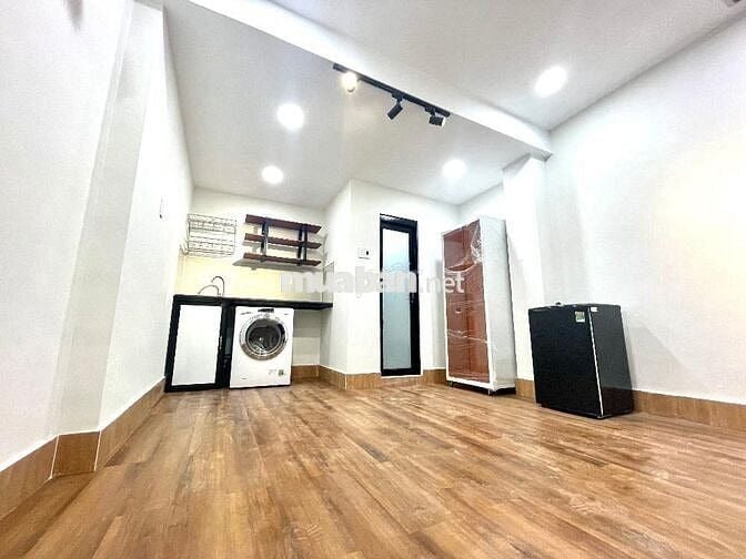 TRỐNG SẴN PHÒNG TRỆT FULL NỘI THẤT GẦN ĐẦM SEN