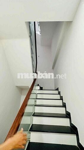 *Bán Nhà Đẹp Đường Phan Vinh, Nha Trang* Cách Biển 900m khu dân cư Văn