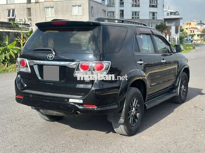 Fortuner G 2016 số sàn,máy dầu, màu đen