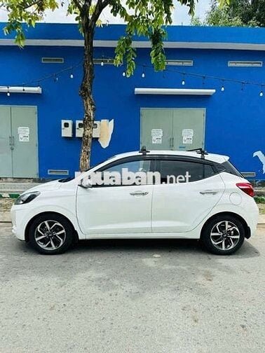 2016 Sedan 1.2 MT - 120 km