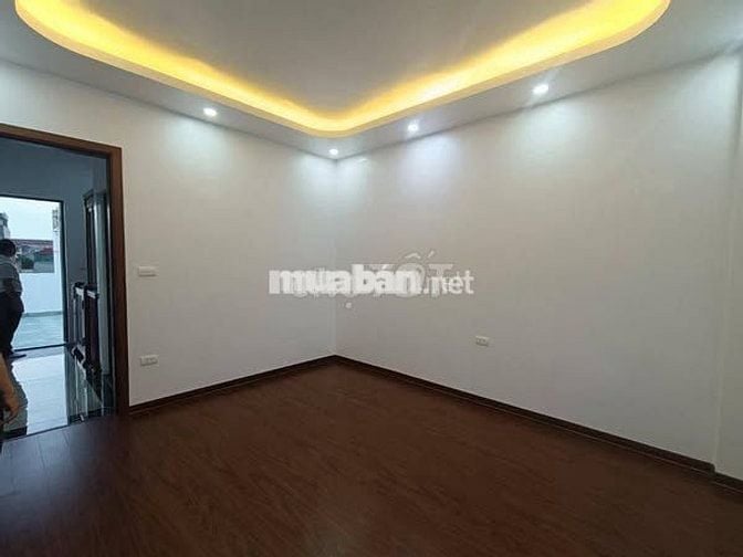 📍TĂNG THIẾT GIÁP – 35m²/42m² –5 TẦNG –MT 3.5m – GIÁ 9 TỶ – BẮC TỪ LIÊM