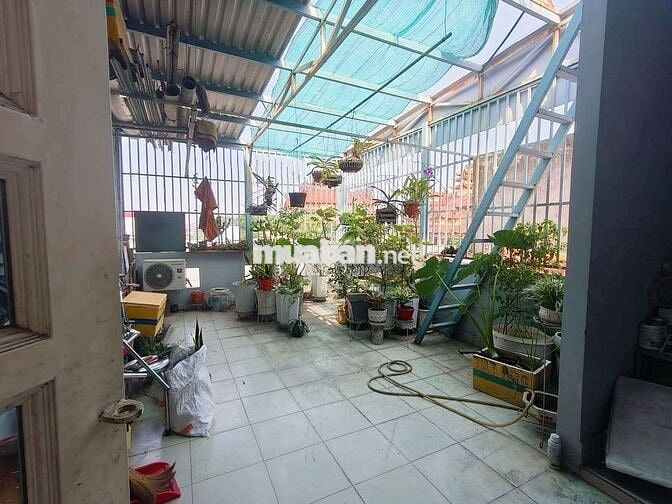 Bán Nhá 3 Tầng HXH Sát MT Đ. Số 11 Linh Xuân DT 66m 3Pn 3Wc Hoàn Công