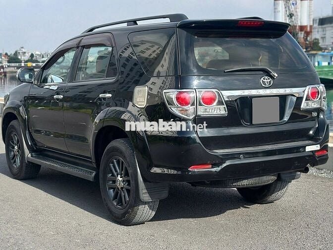 Fortuner G 2016 số sàn,máy dầu, màu đen