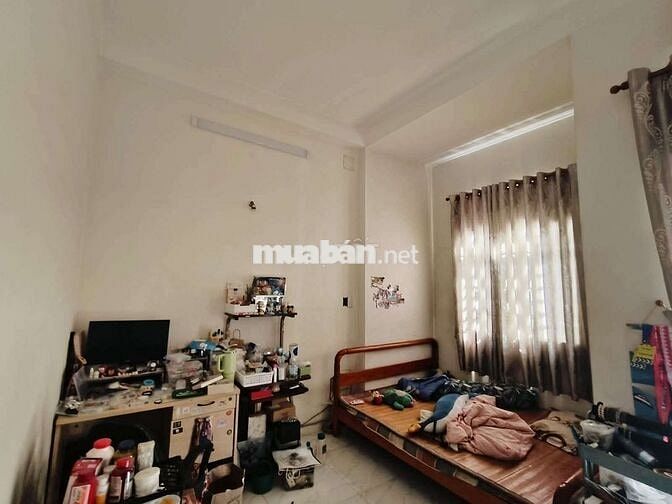 Bán Nhá 3 Tầng HXH Sát MT Đ. Số 11 Linh Xuân DT 66m 3Pn 3Wc Hoàn Công