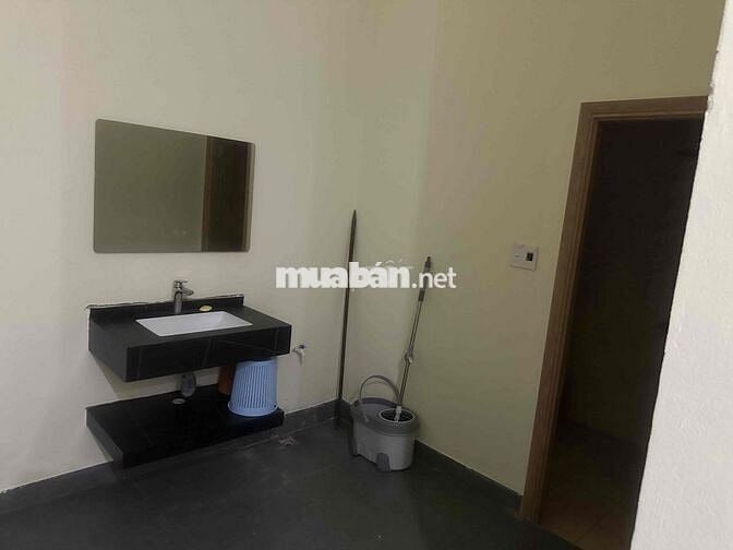 nhà mặt tiền 100m2 gồm 5pn đường Sơn thủy đông 4 phường hoà hải