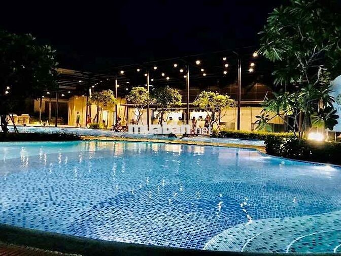 Cho Thuê  Biệt Thự DT 10x20 1Trệt 2Lầu 5Pn 5Wc Full Nội Thất Cao Cấp