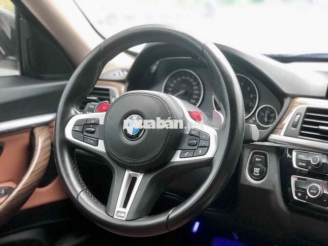 BMW 3 Series 2017 320i GT - 80000 km