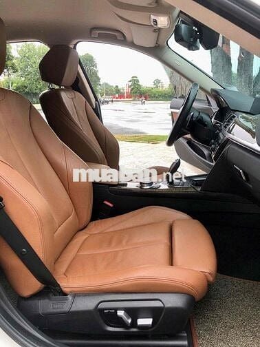 BMW 3 Series 2017 320i GT - 80000 km
